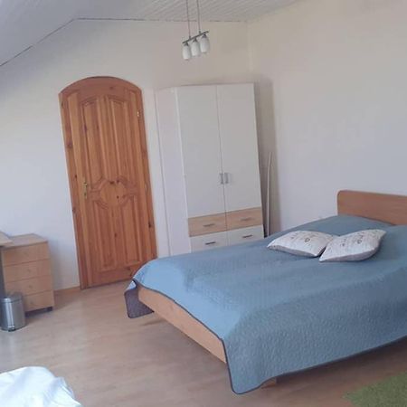 Utulny Apartman Kmetova Košice Exterior foto